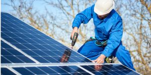 Installation Maintenance Panneaux Solaires Photovoltaïques à Charbonnieres